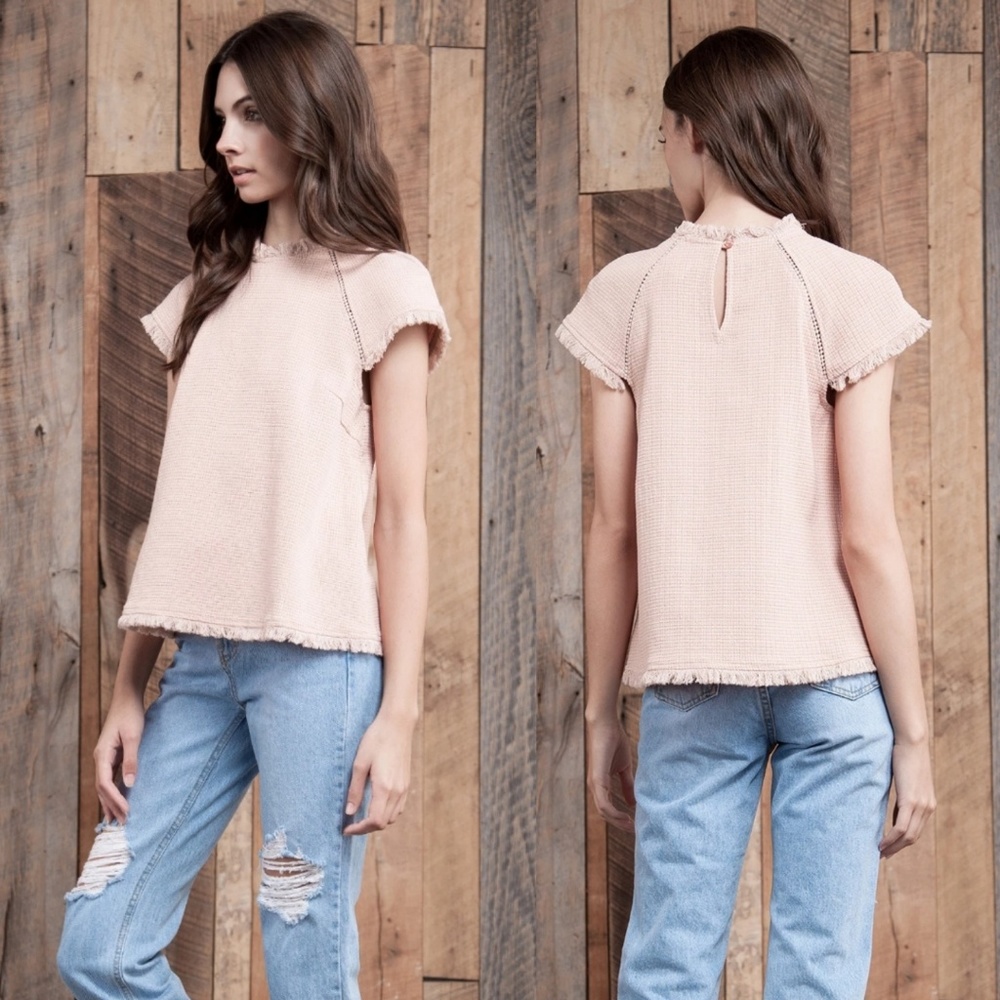 JOA Los Angeles raw hem blouse